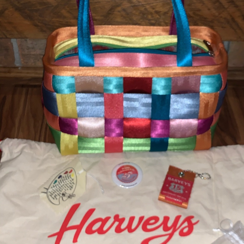 🎁Harvey’s Seatbelt 15th Ann. Paint by Numbers Set